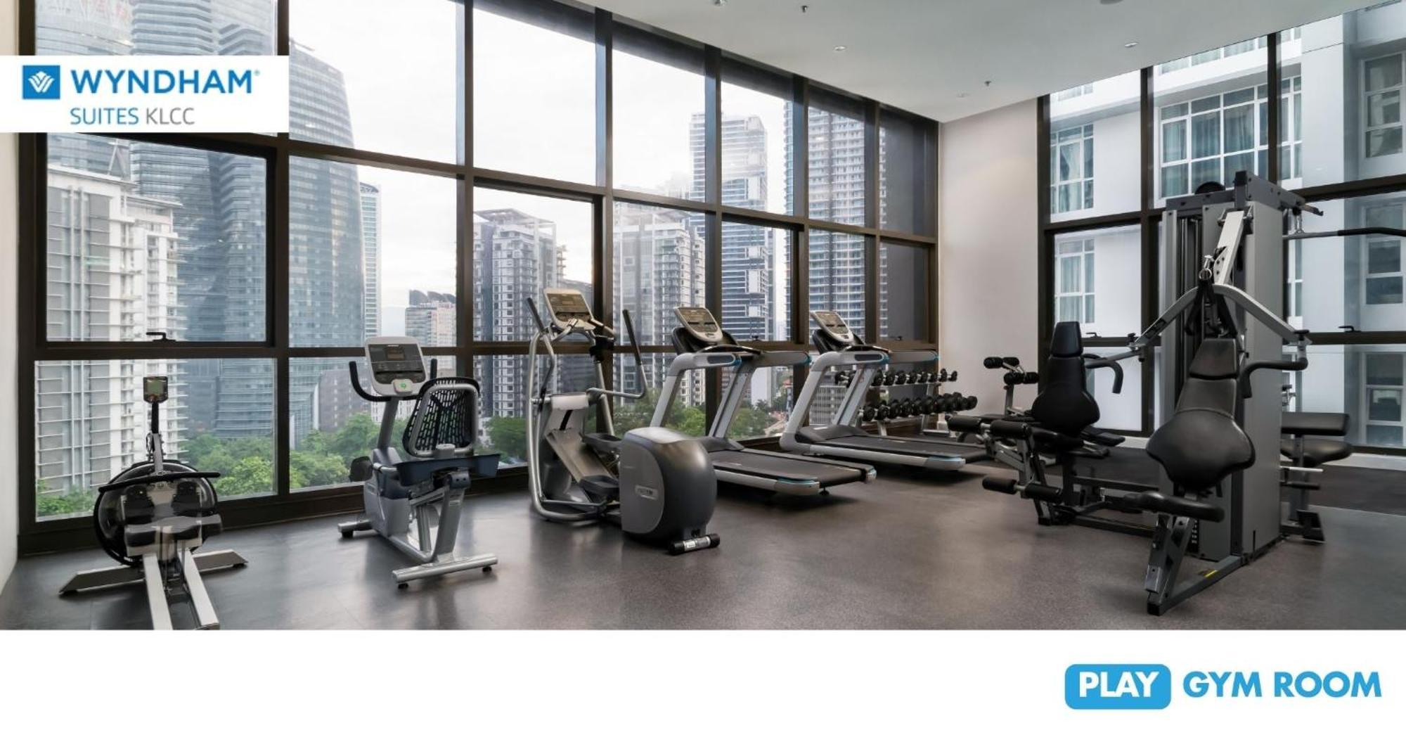 Wyndham Suites Klcc 吉隆坡 外观 照片 The gym at the 10th floor